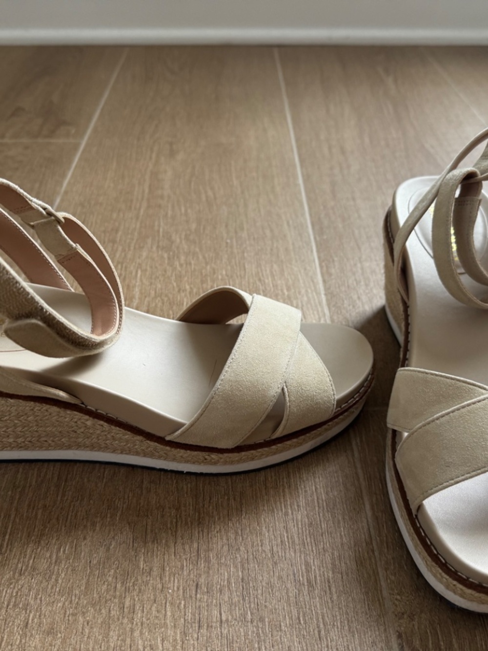 Designer Sandals Bundle - Picture 2 of 5
